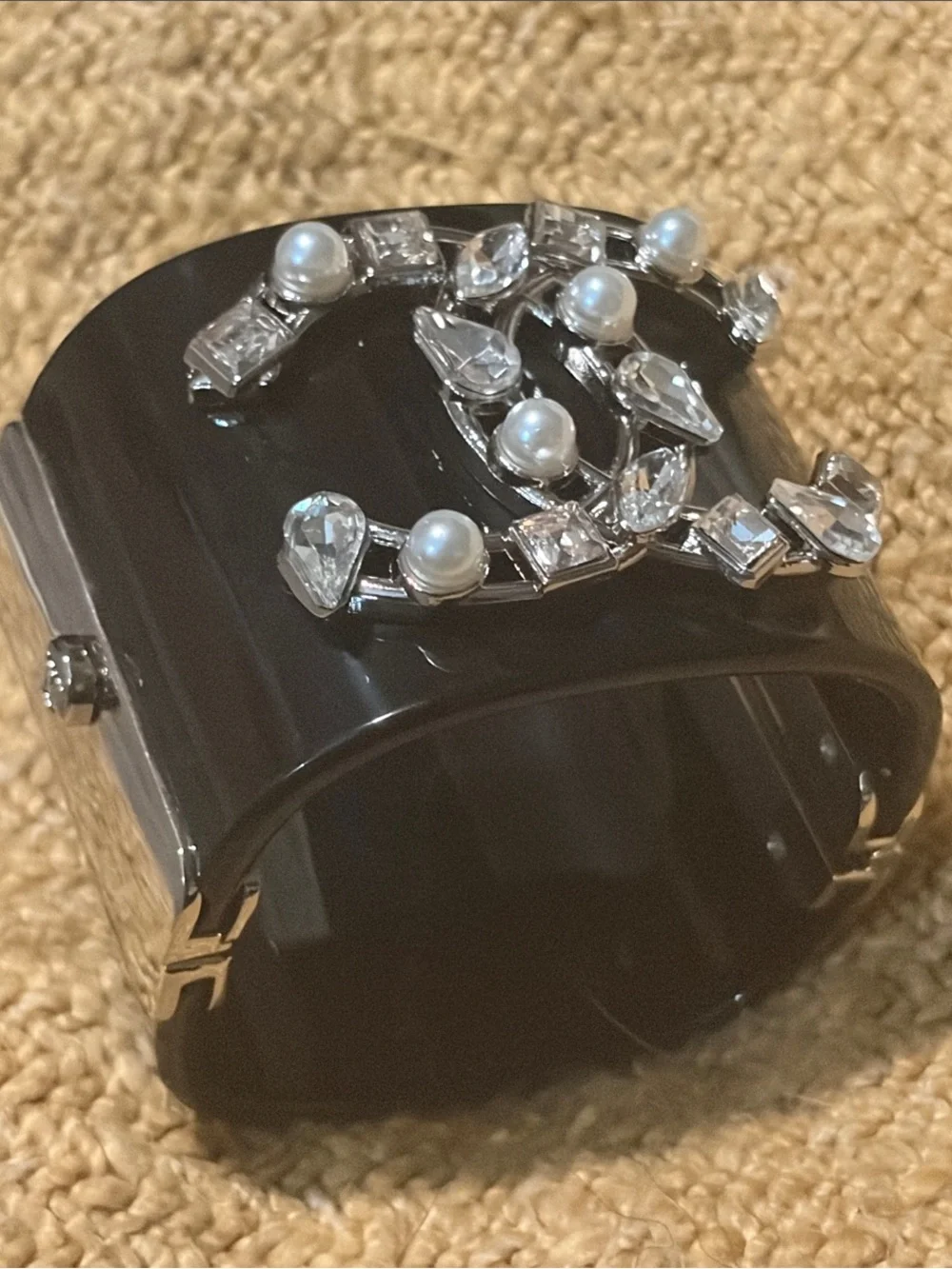 🪩🖤🔗  CC Cuff   🔗🖤🪩